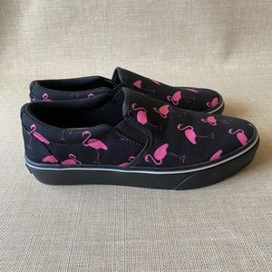Raad Brand Flamingo Slip Ons Womens 8.5. New without tags